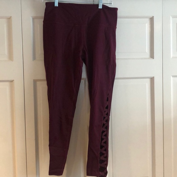 Victoria's Secret Pants - Victoria Sport Maroon Leggings